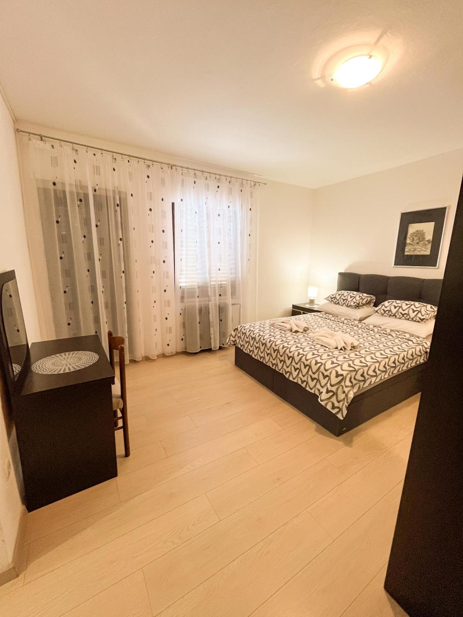Apartment Trsina Rakalj Eksteriør bilde