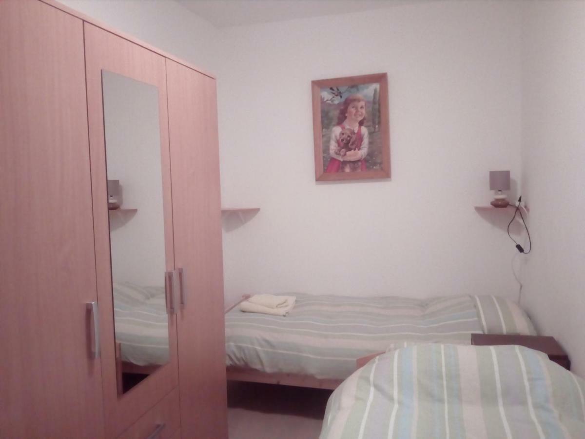 Apartment Trsina Rakalj Eksteriør bilde